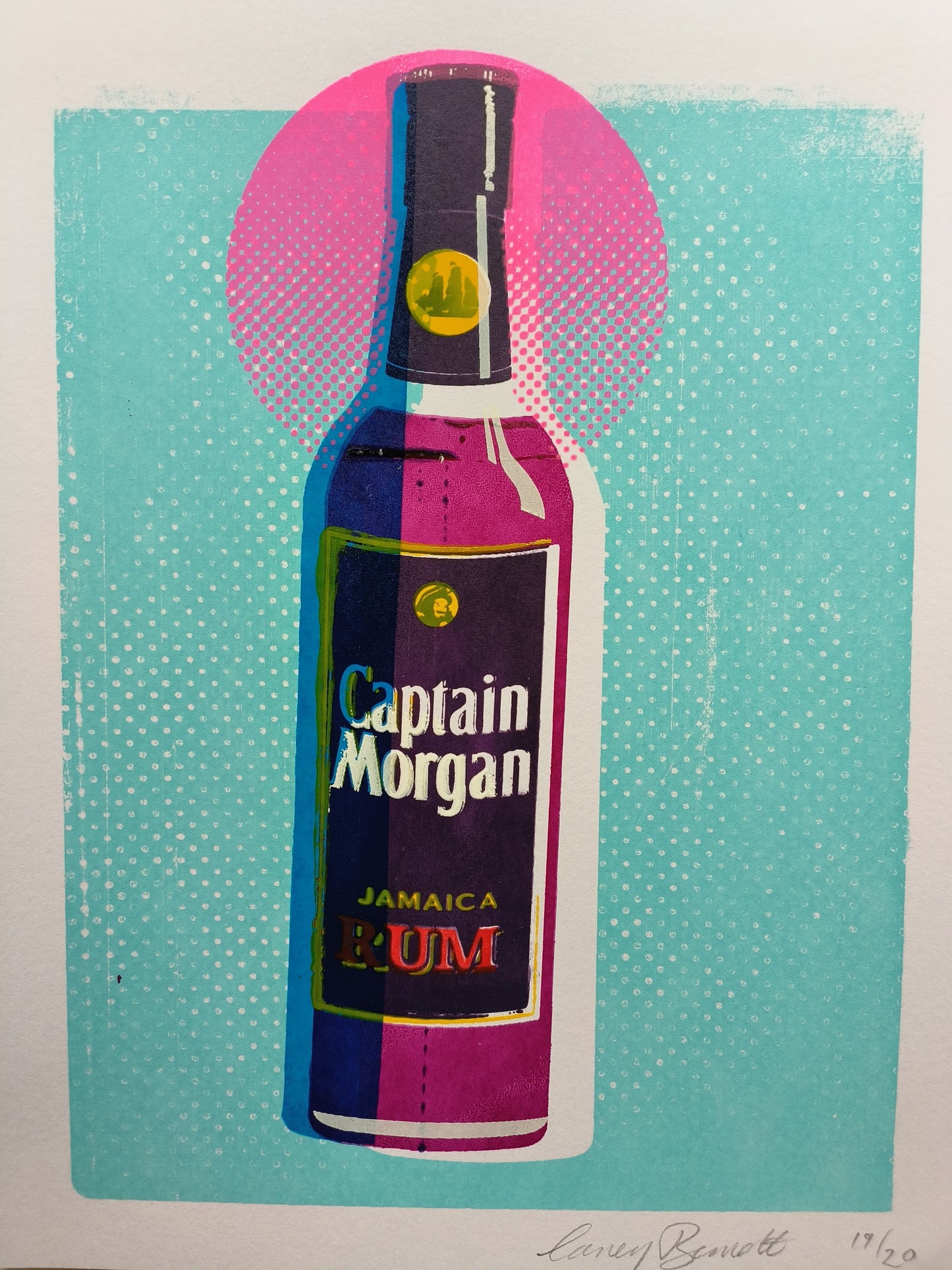 CAPTAIN MORGAN 19/20